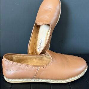 Charix slip on leather loafer in camel. Handmade. Size 5.
